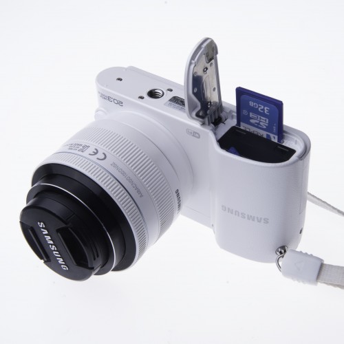 P330 L320 P520 AW110 and Coolpix A Digital Camera Digi-Chip 64GB Class 10 SDXC Memory Card for Nikon Coolpix L26 S31 L28 L610 L830 P510 L820 P7700 P7800 P310 L810 